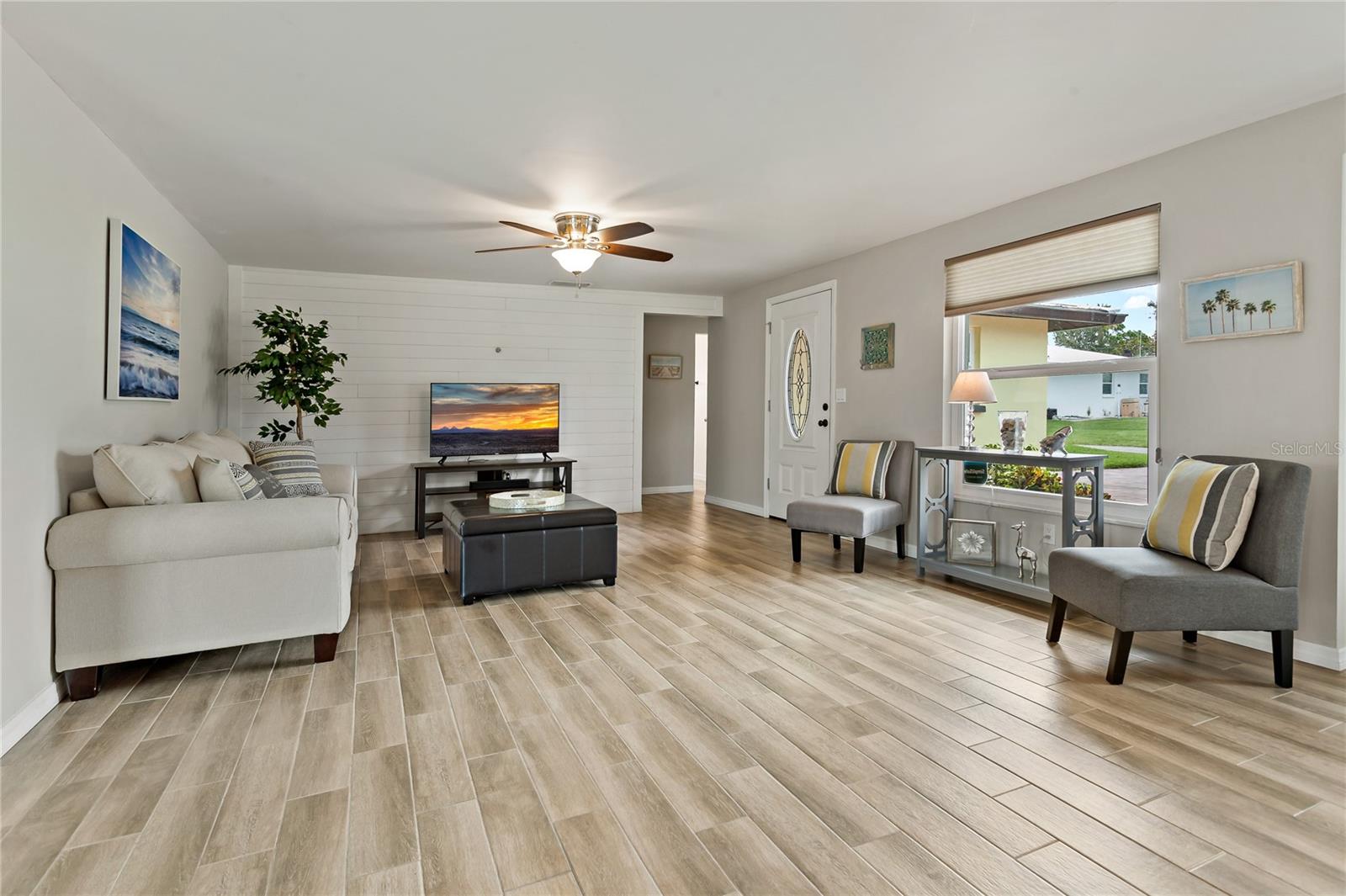 1675 BLAKEMORE LN, SARASOTA, FL, 34231