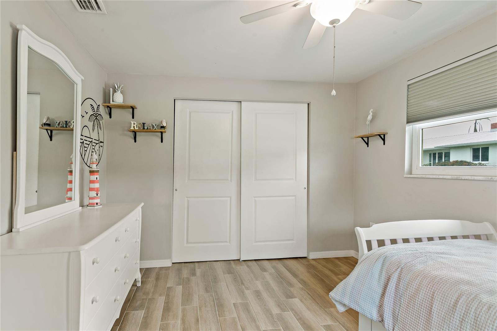 1675 BLAKEMORE LN, SARASOTA, FL, 34231