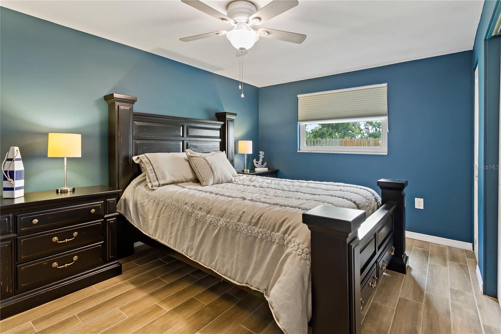 1675 BLAKEMORE LN, SARASOTA, FL, 34231