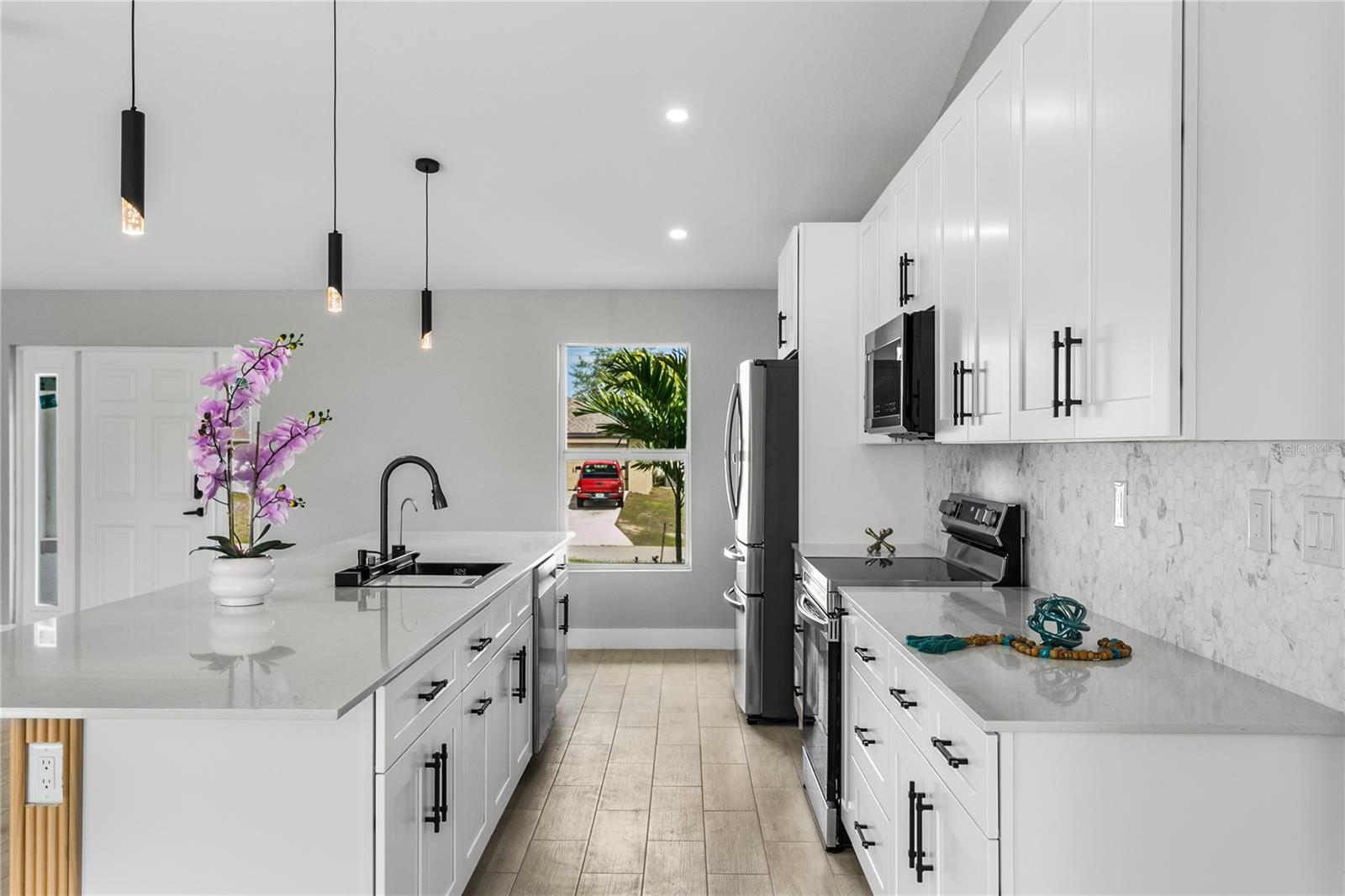 2210 NW 2ND AVE, CAPE CORAL, FL, 33993