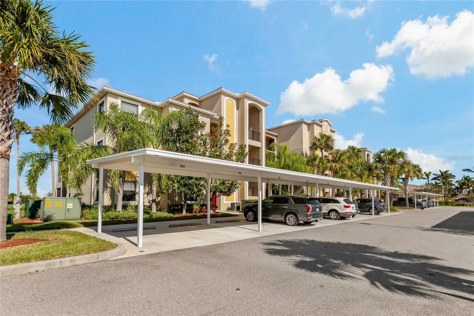 7121 RIVER HAMMOCK DR #102, BRADENTON, FL, 34212