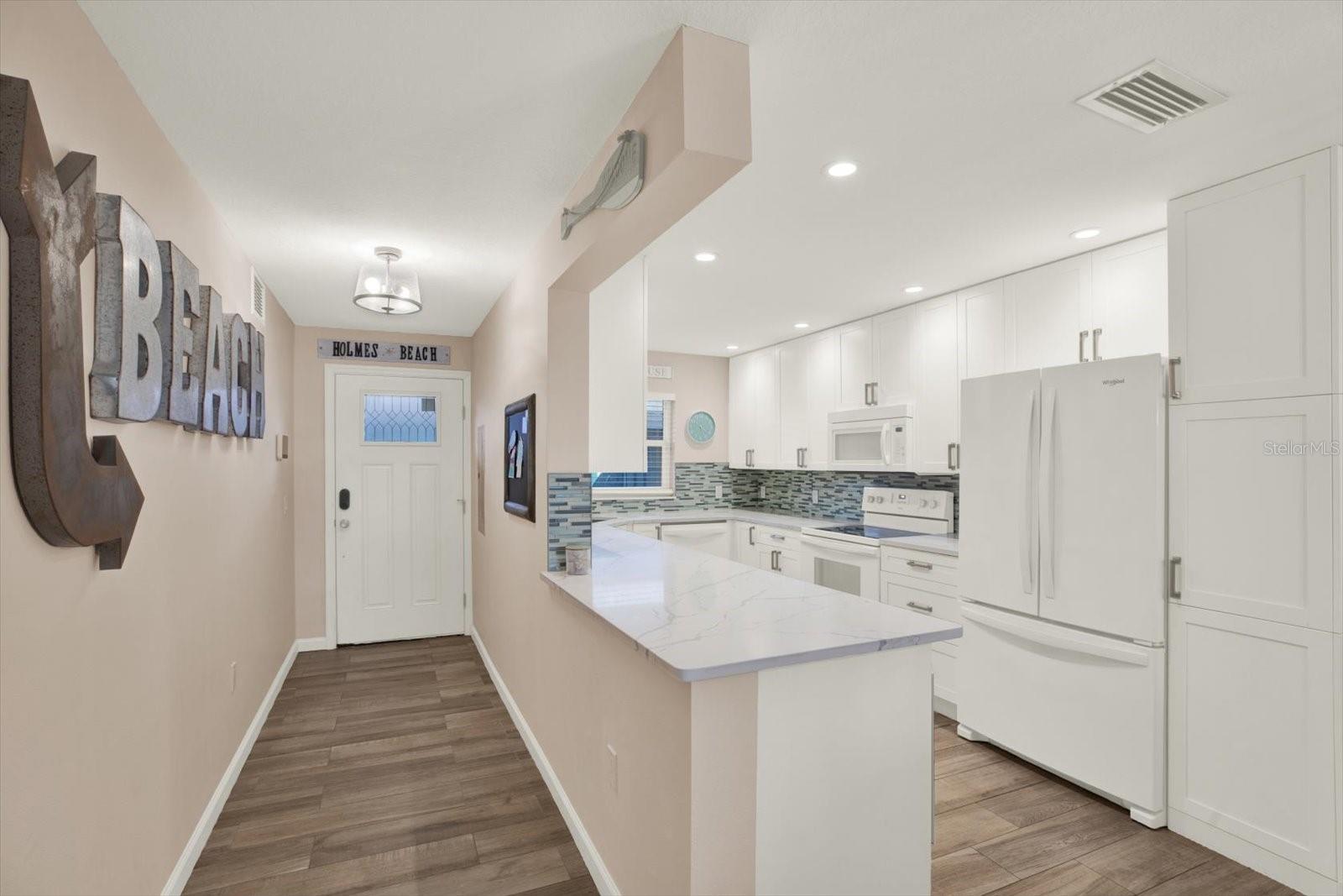 4307 GULF DR #103, HOLMES BEACH, FL, 34217