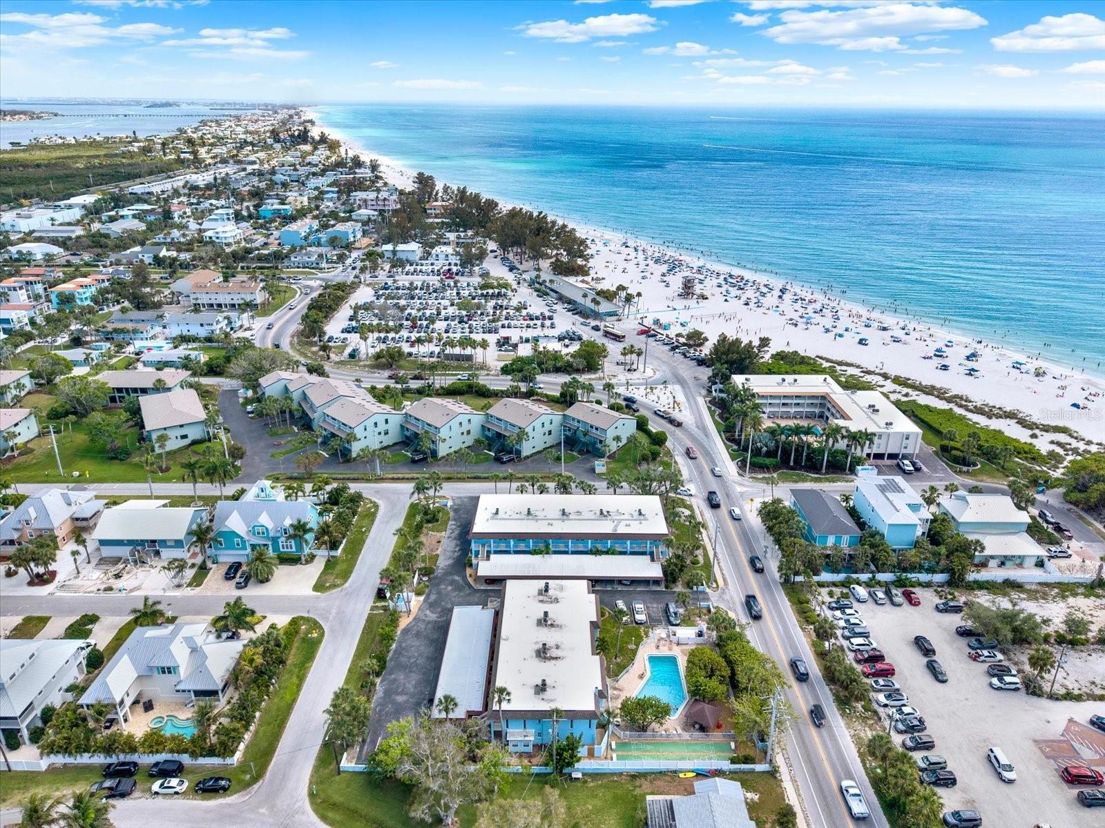 4307 GULF DR #103, HOLMES BEACH, FL, 34217