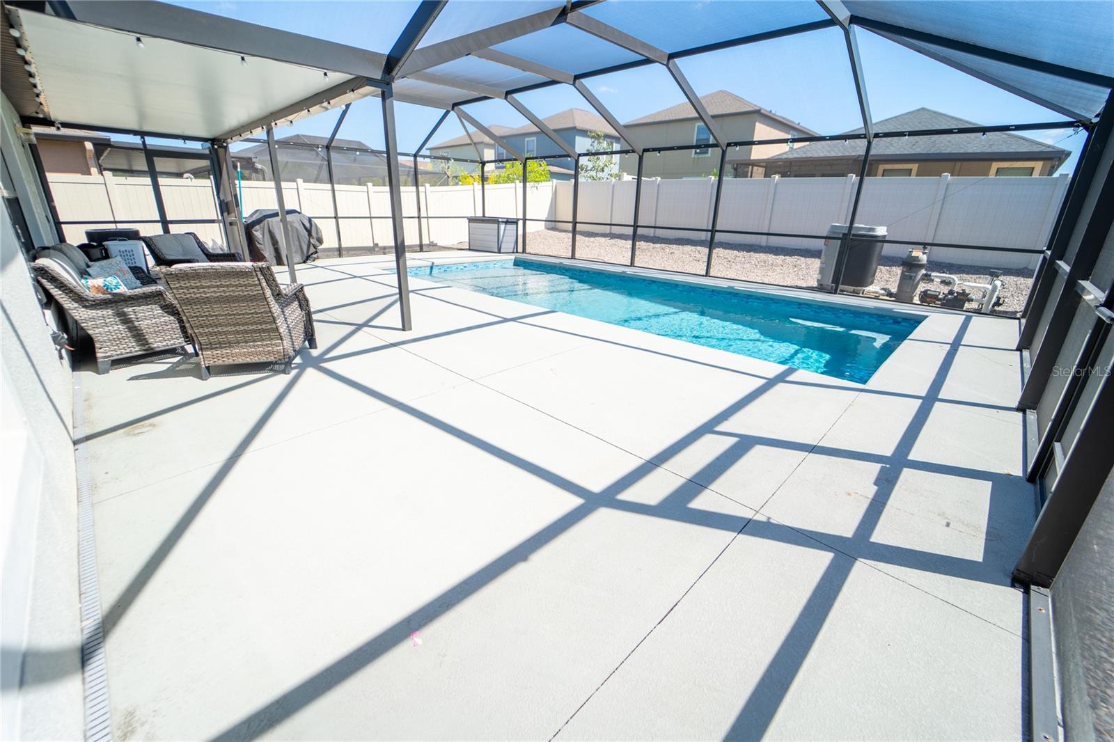 EXPANSIVE PATIO AREA