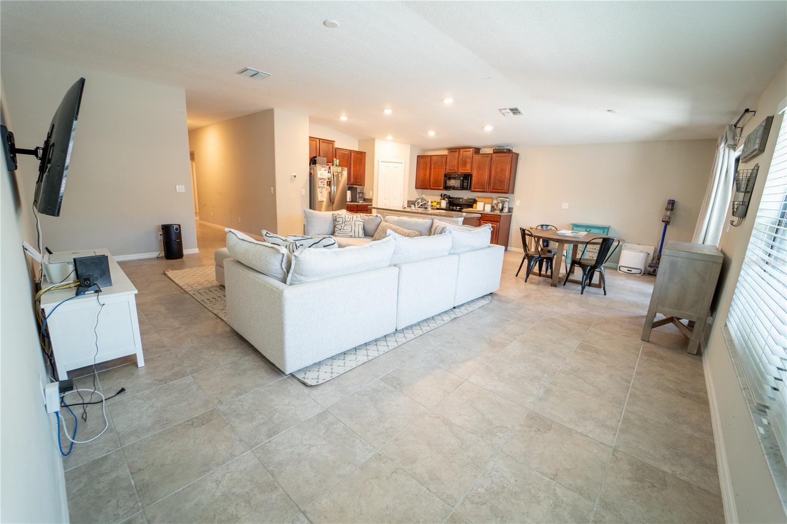 MASSIVE GREAT ROOM/KITCHEN/DINING AREA