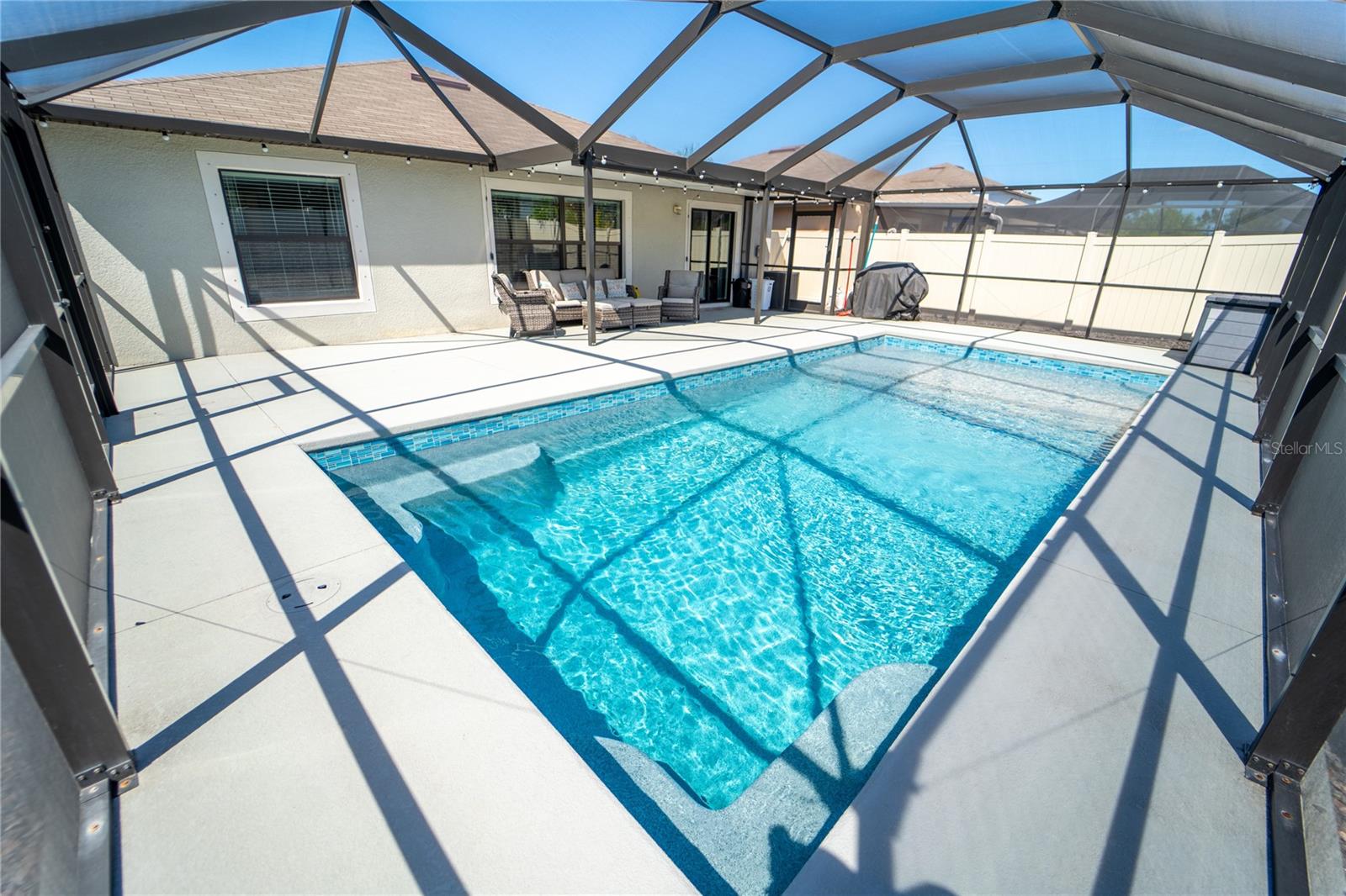 GORGEOUS FIBER GLASS SALT WATER POOL WITH HEATER