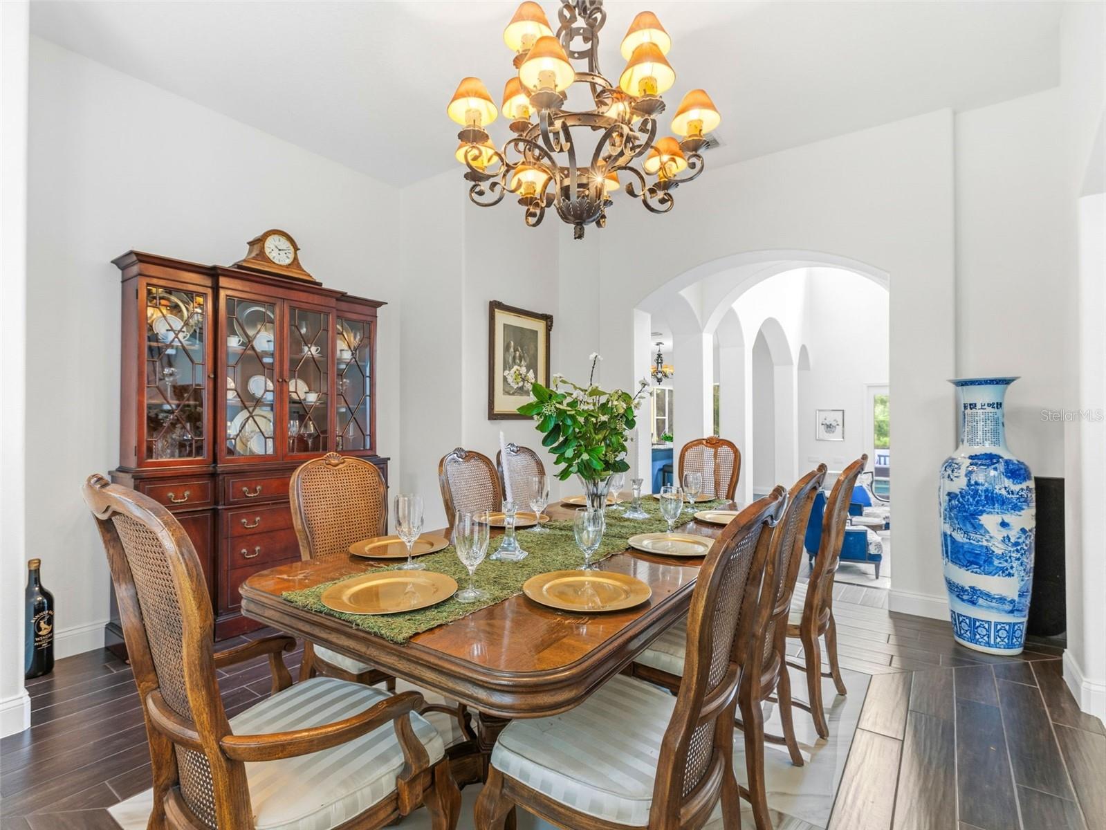 6121 AVOCETRIDGE DR, LITHIA, FL, 33547
