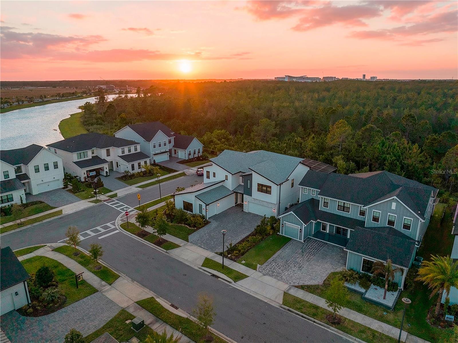 9003 SANTORINI DR, ORLANDO, FL, 32827