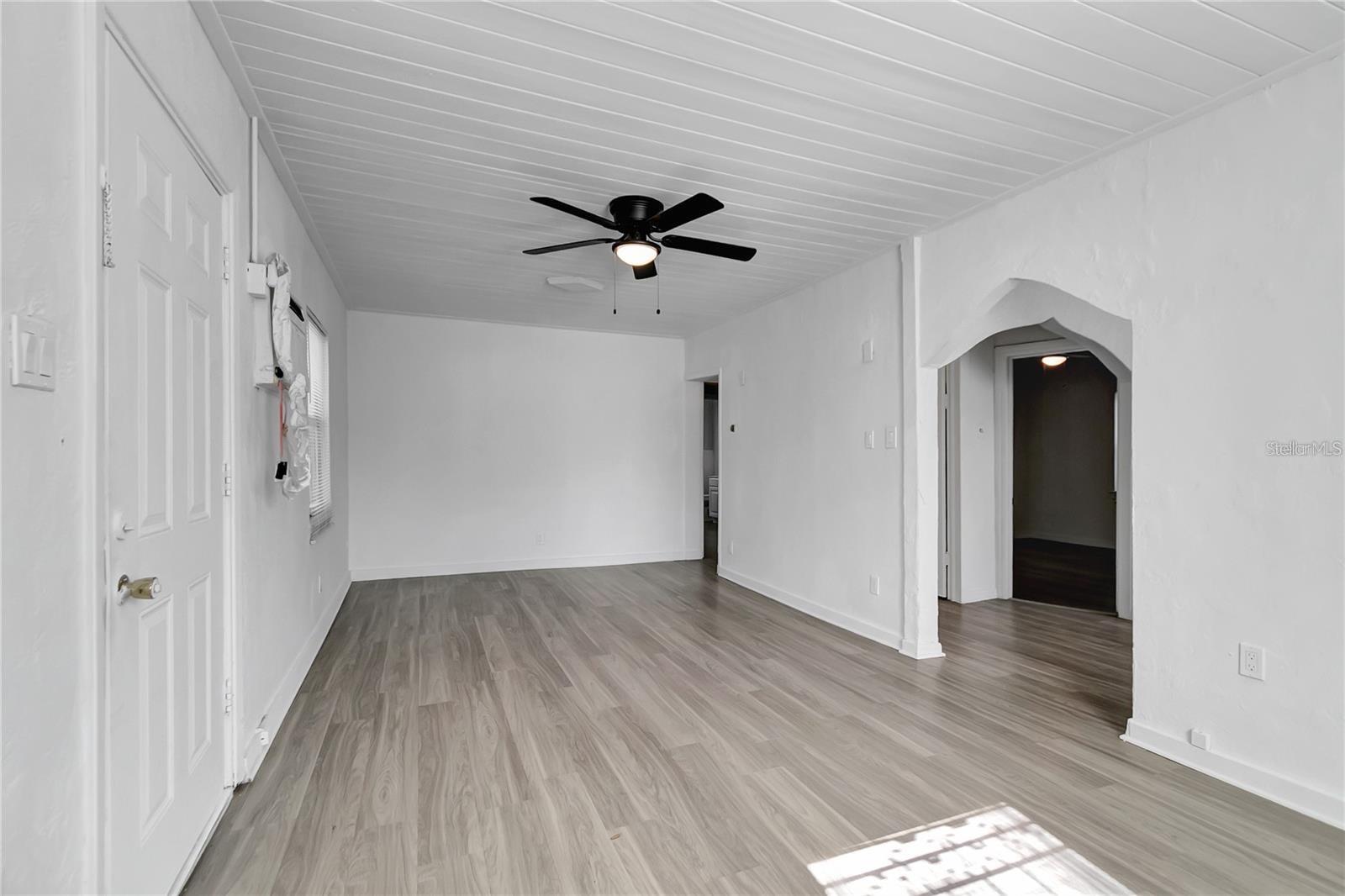 2701 N FREMONT AVE, TAMPA, FL, 33607