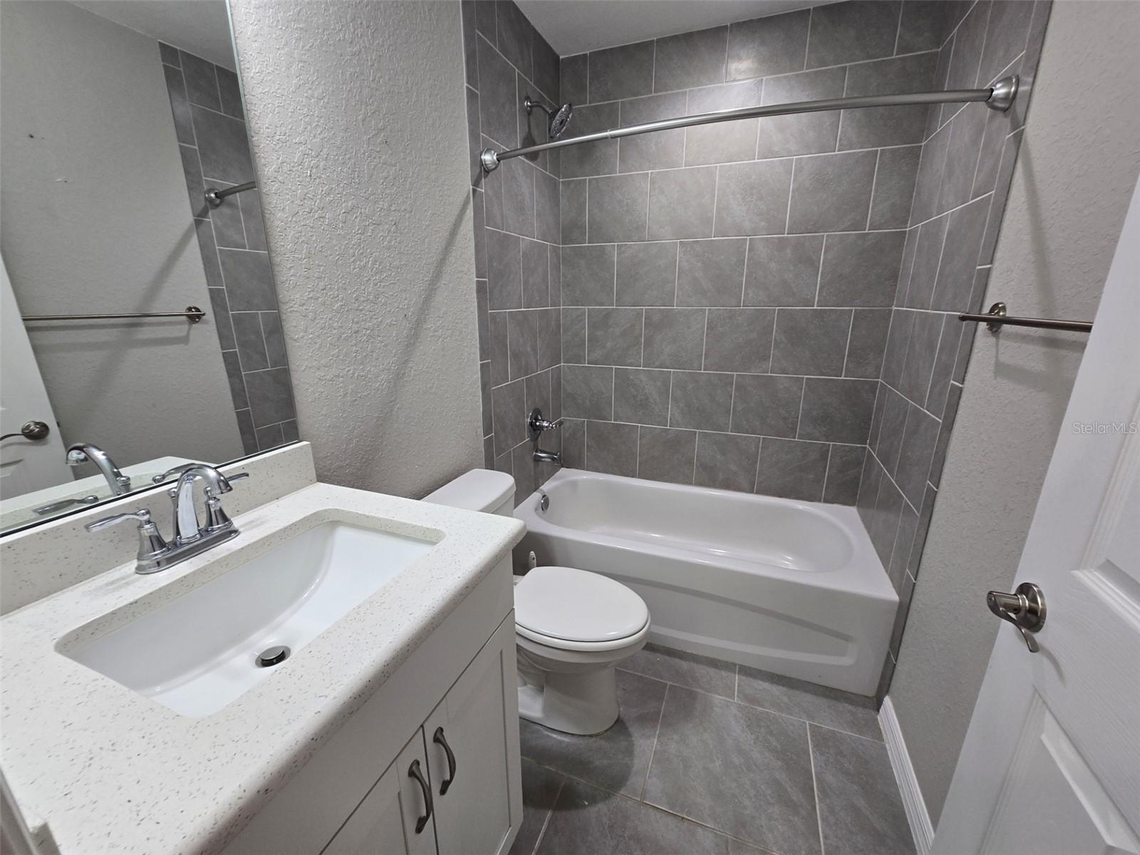 10864 SE 66TH TER, BELLEVIEW, FL, 34420