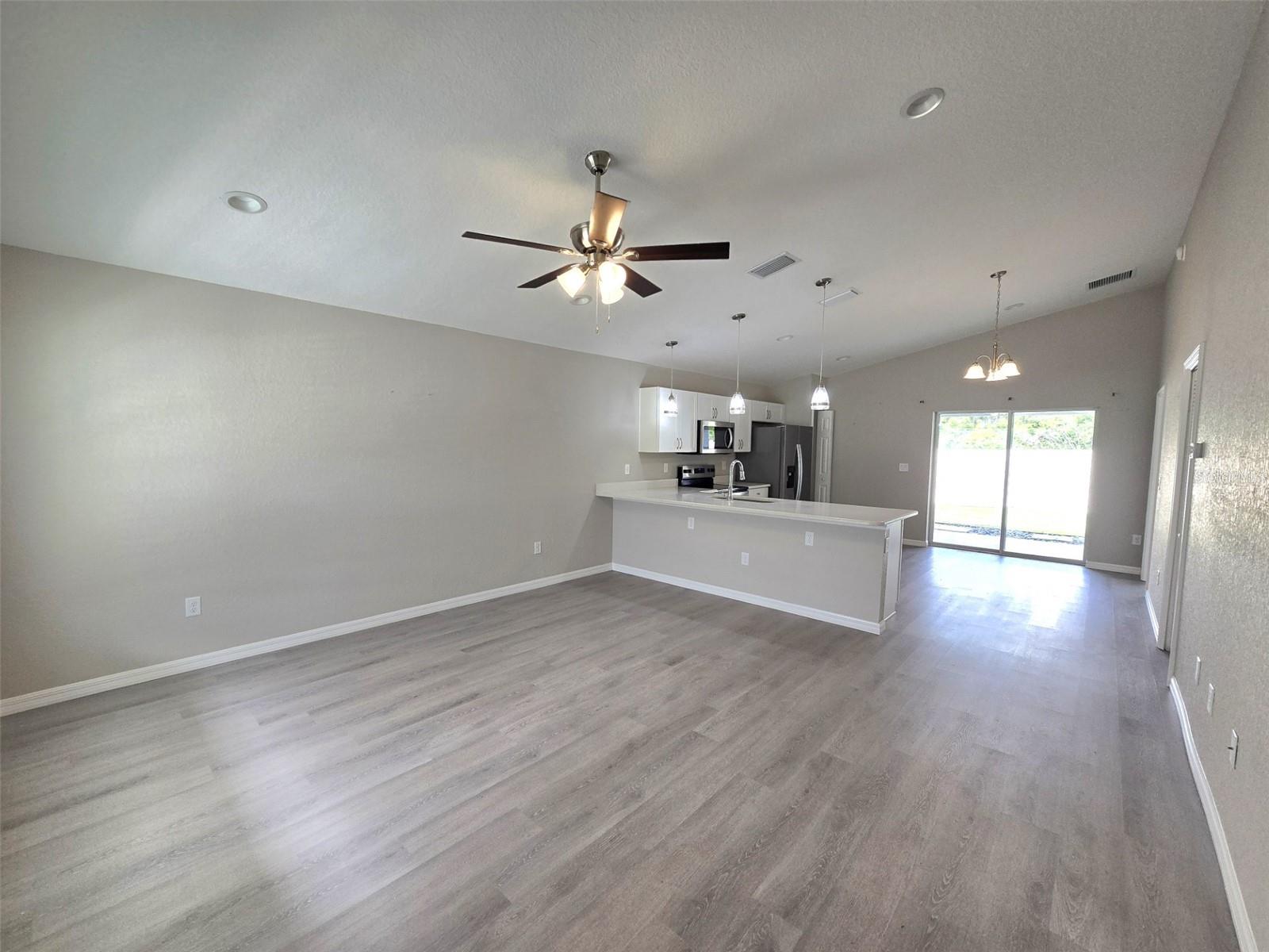 10864 SE 66TH TER, BELLEVIEW, FL, 34420