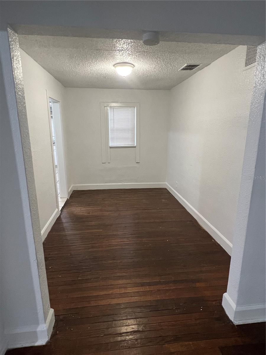 1900 19TH ST S, ST PETERSBURG, FL, 33712