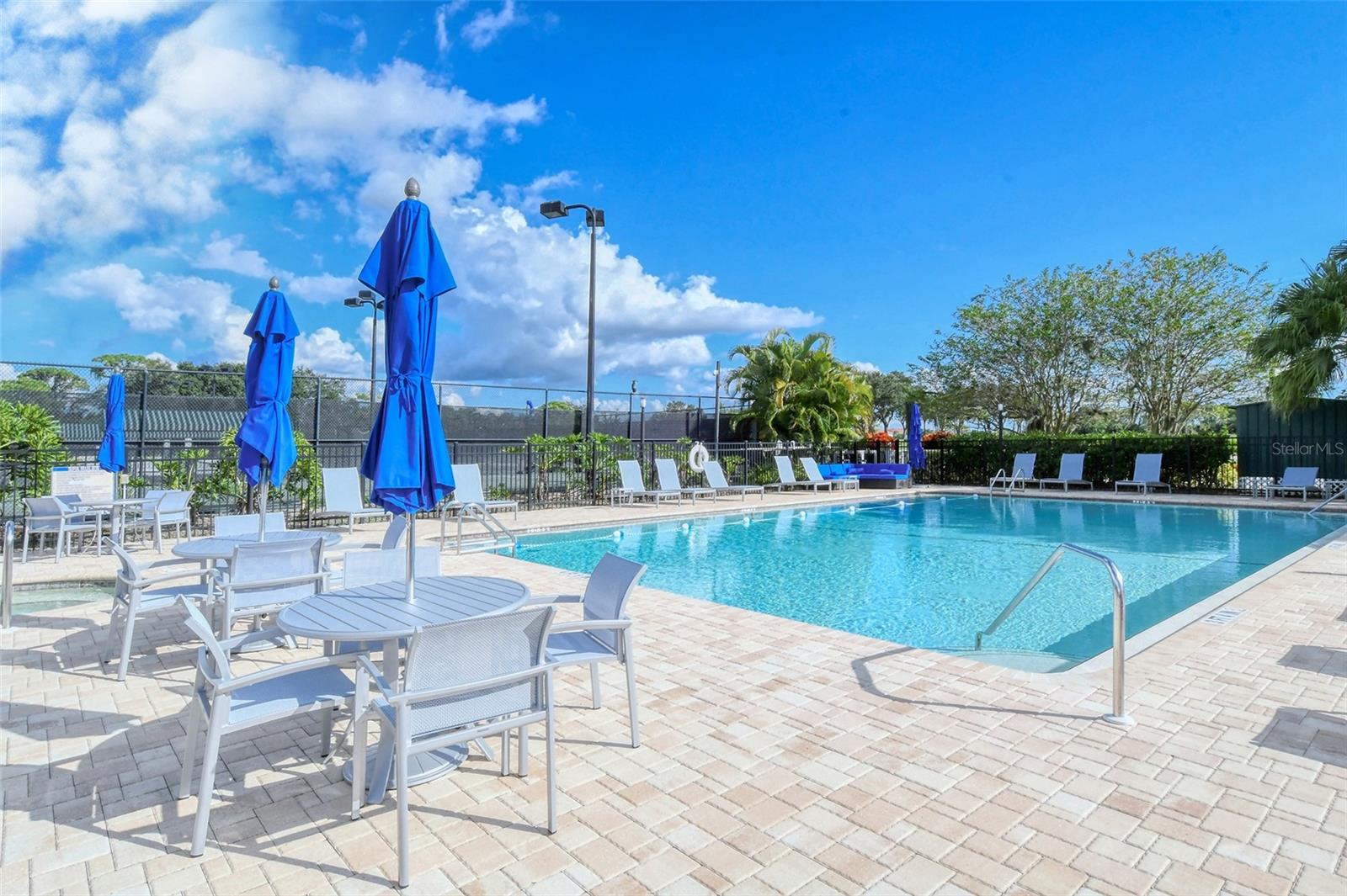 9641 CASTLE POINT DR #1214, SARASOTA, FL, 34238