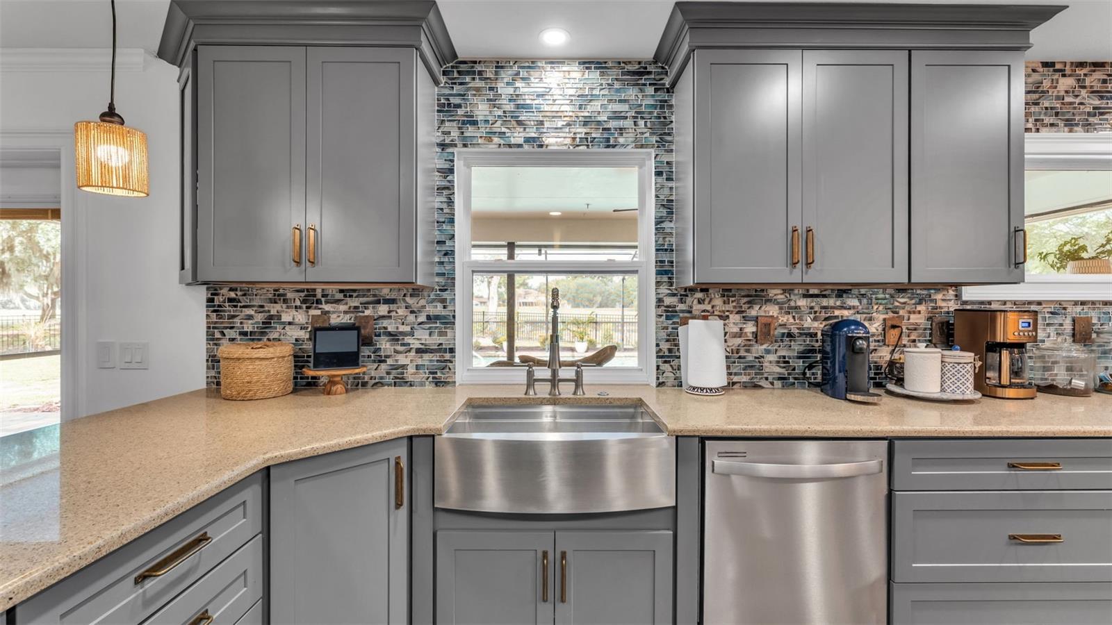135 COUNTRY CLUB LN, MULBERRY, FL, 33860
