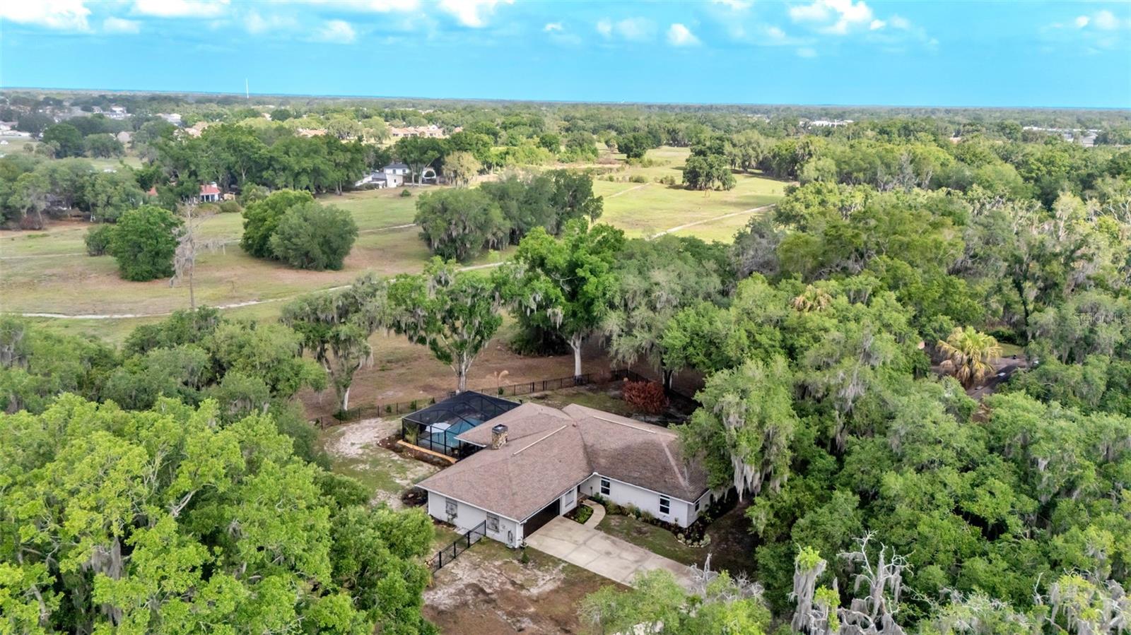 135 COUNTRY CLUB LN, MULBERRY, FL, 33860