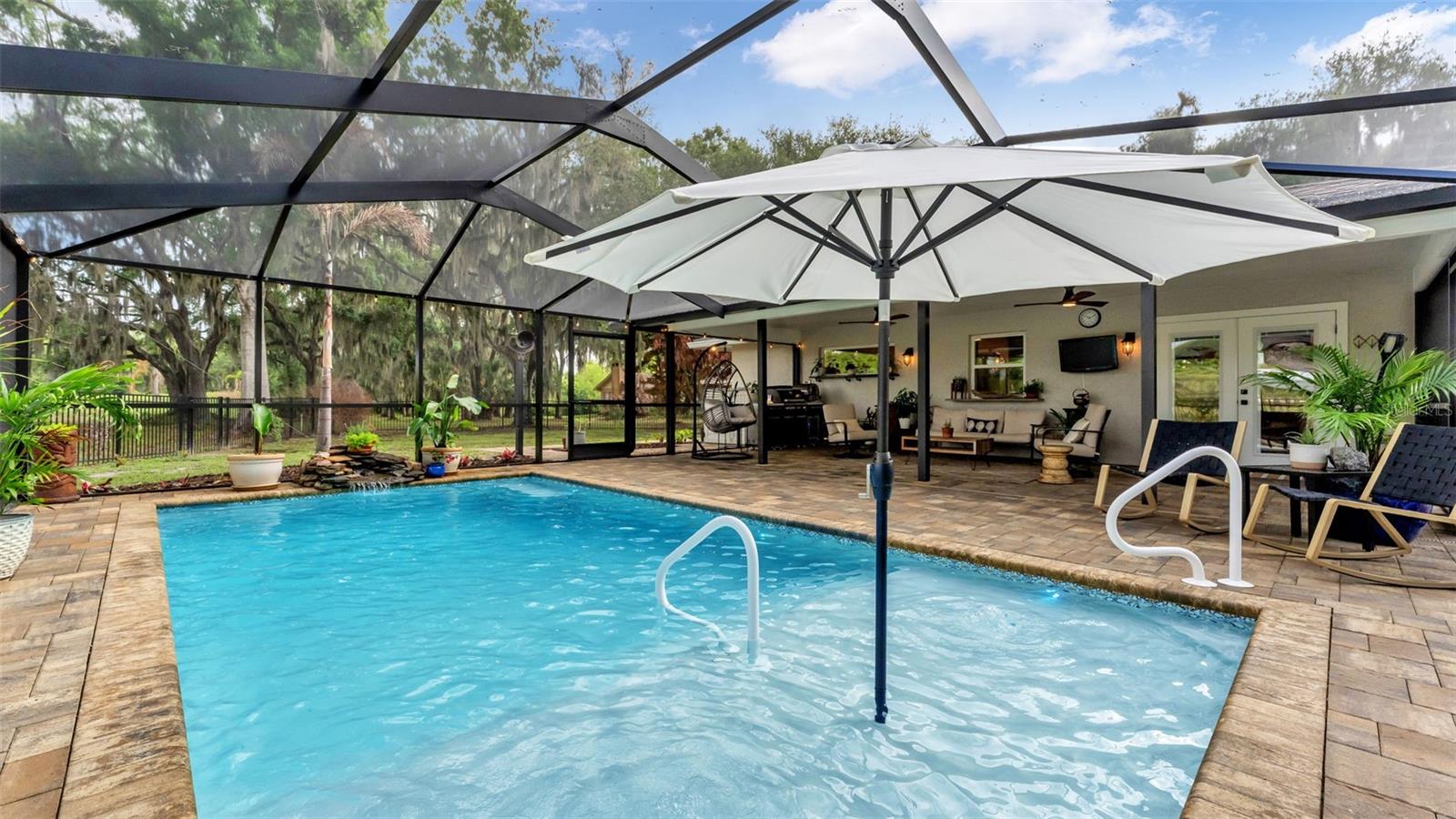 135 COUNTRY CLUB LN, MULBERRY, FL, 33860