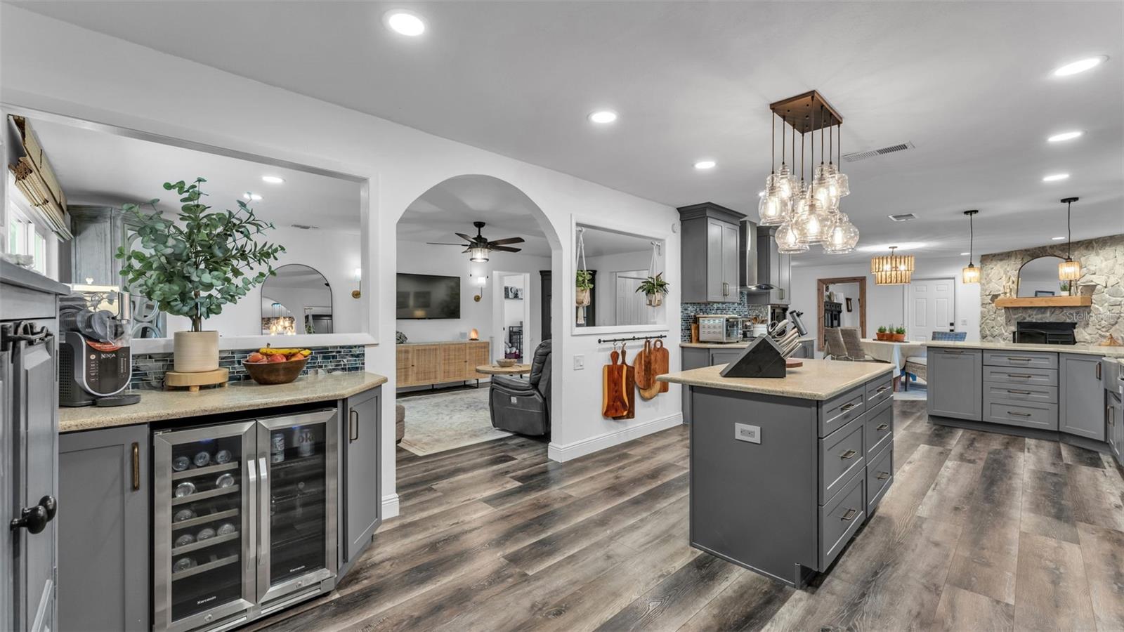 135 COUNTRY CLUB LN, MULBERRY, FL, 33860