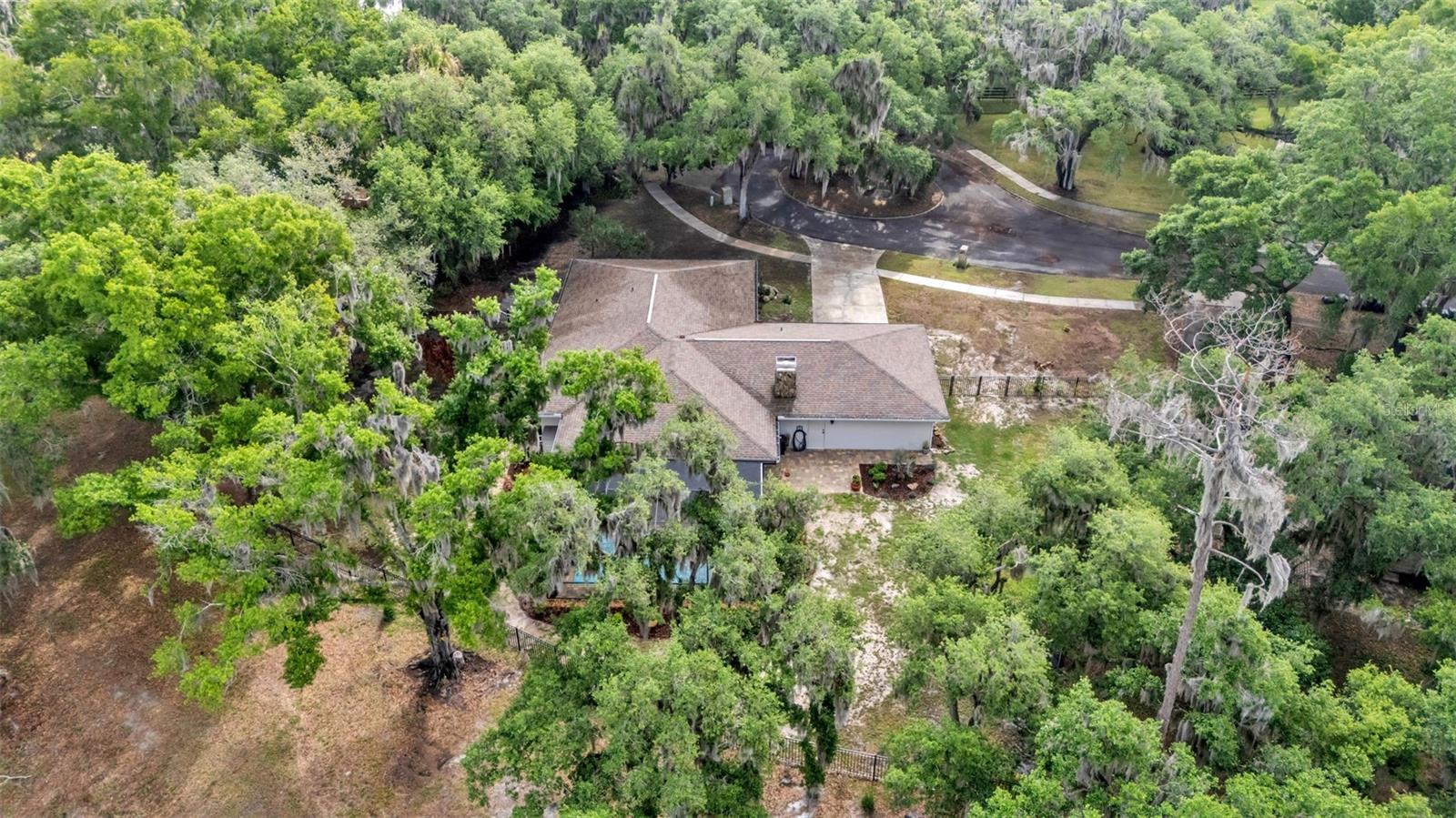 135 COUNTRY CLUB LN, MULBERRY, FL, 33860