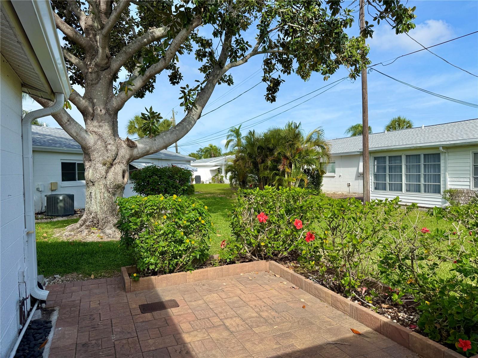 2221 ORANGE BLOSSOM LN, BRADENTON, FL, 34207