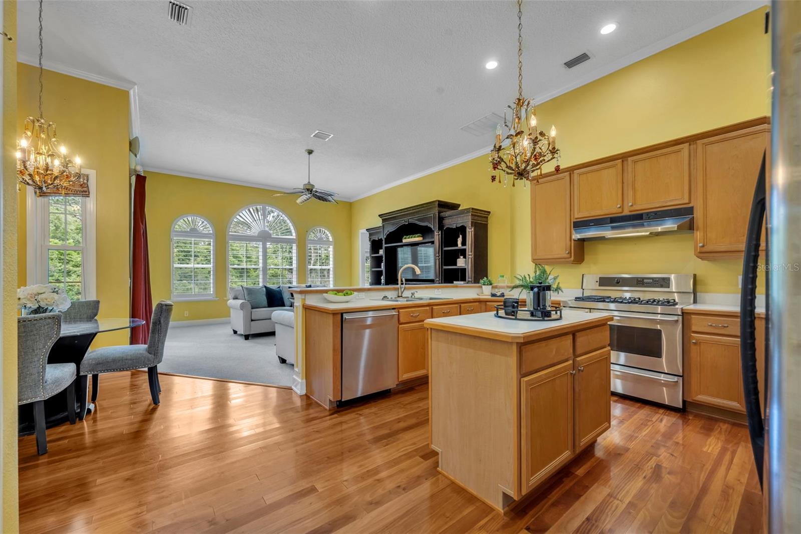 100 GLEN CLUB CT, DEBARY, FL, 32713