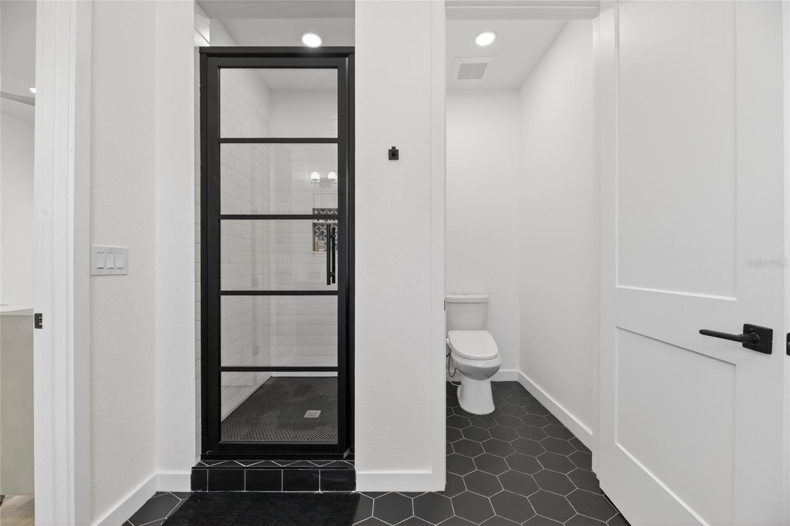 1801 N MORGAN ST #11, TAMPA, FL, 33602