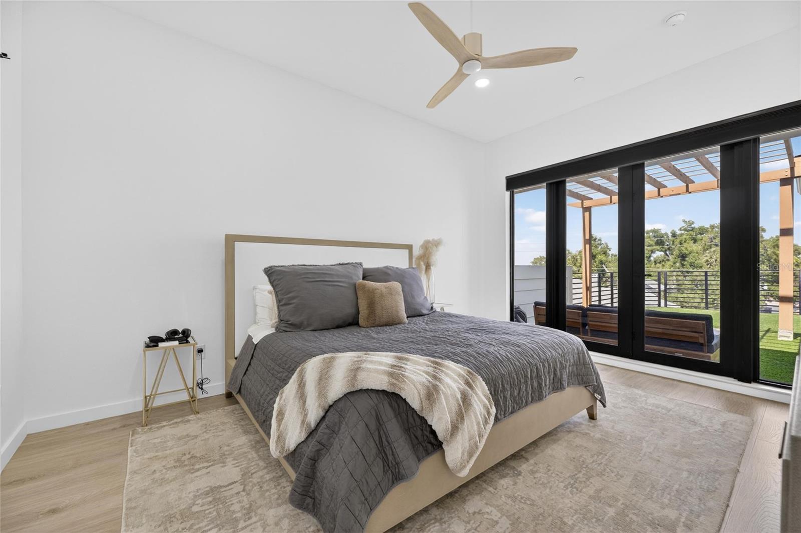 1801 N MORGAN ST #11, TAMPA, FL, 33602