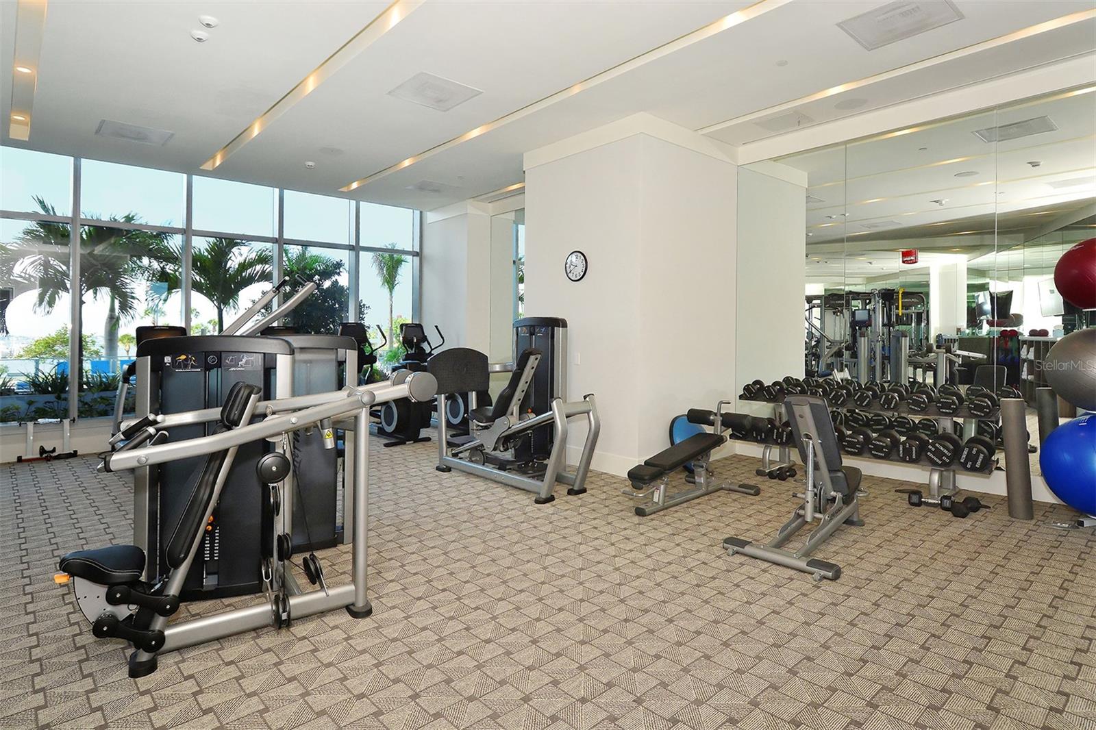 1155 N GULFSTREAM AVE #1107, SARASOTA, FL, 34236