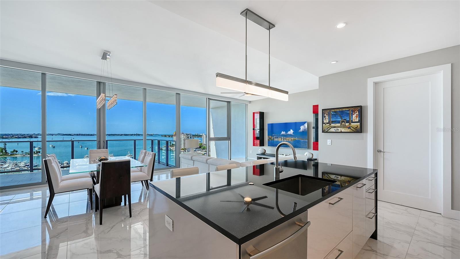 1155 N GULFSTREAM AVE #1107, SARASOTA, FL, 34236