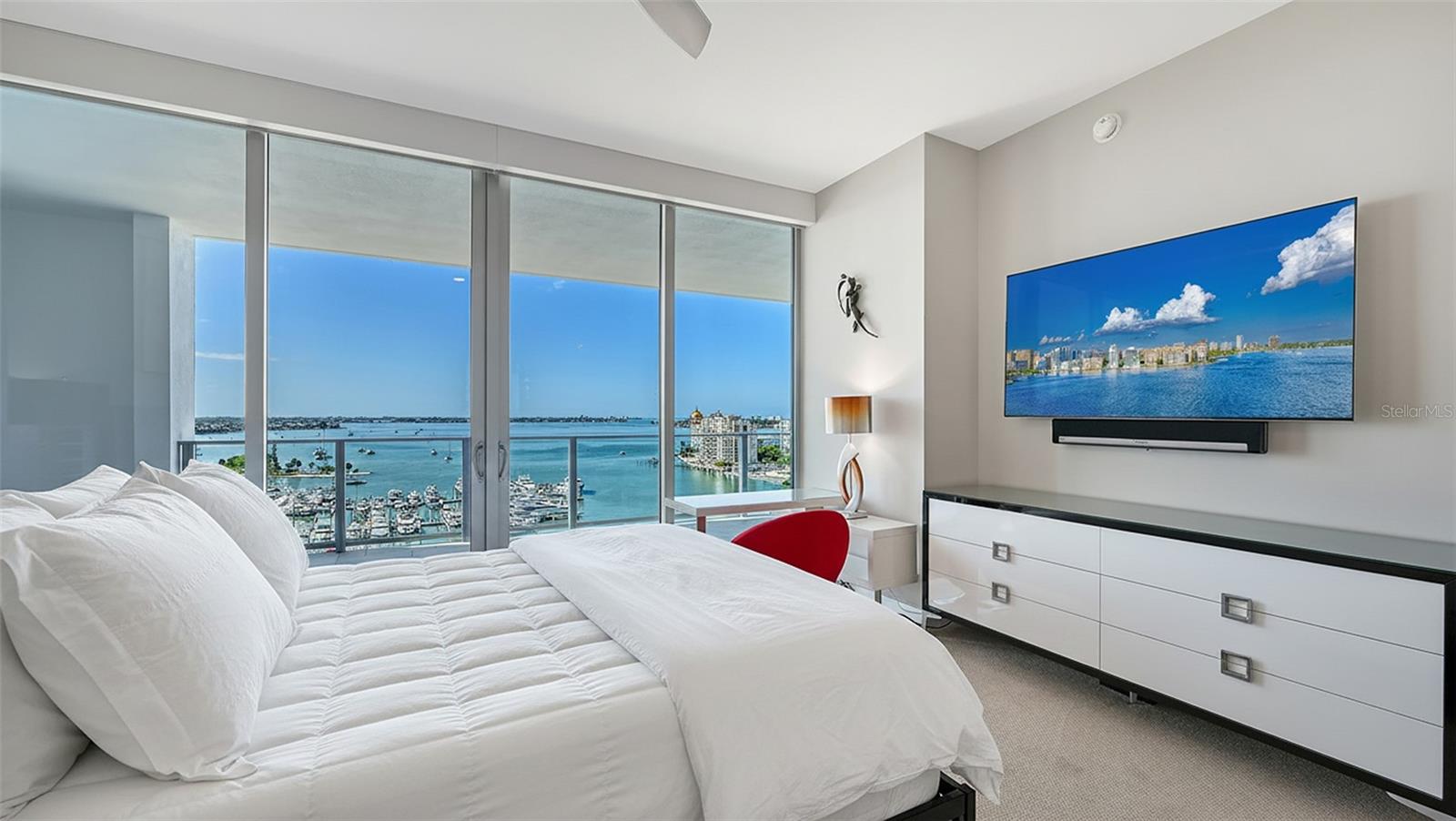 1155 N GULFSTREAM AVE #1107, SARASOTA, FL, 34236