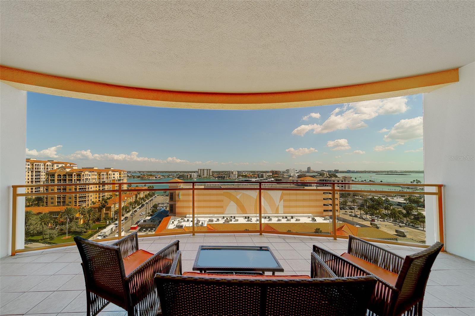 11 BAYMONT ST #1109, CLEARWATER BEACH, FL, 33767