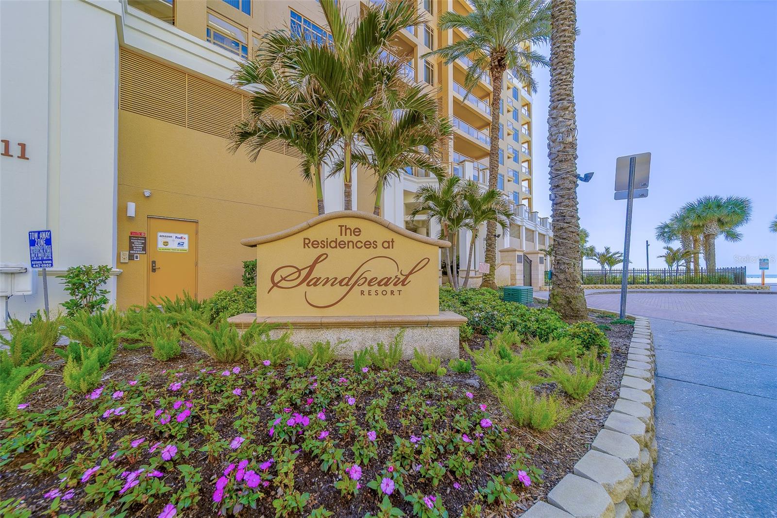11 BAYMONT ST #1109, CLEARWATER BEACH, FL, 33767