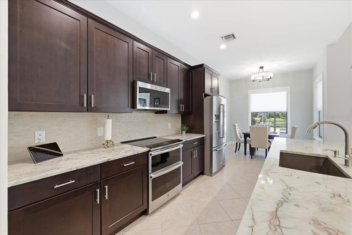 10181 BELCREST BLVD, FORT MYERS, FL, 33913