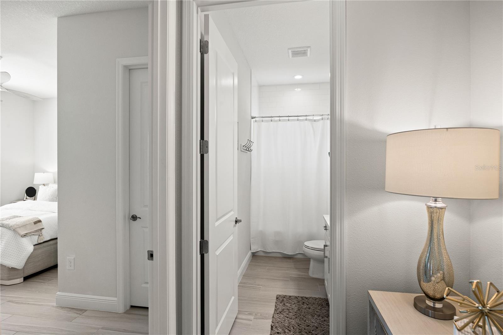 10125 CRYSTAL ISLES CIR, SARASOTA, FL, 34241