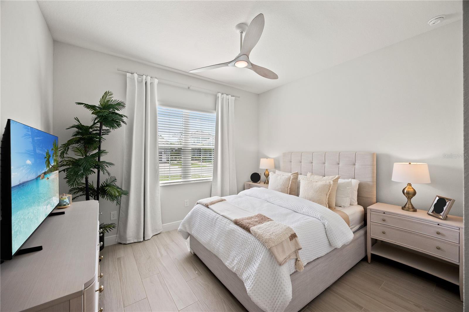 10125 CRYSTAL ISLES CIR, SARASOTA, FL, 34241