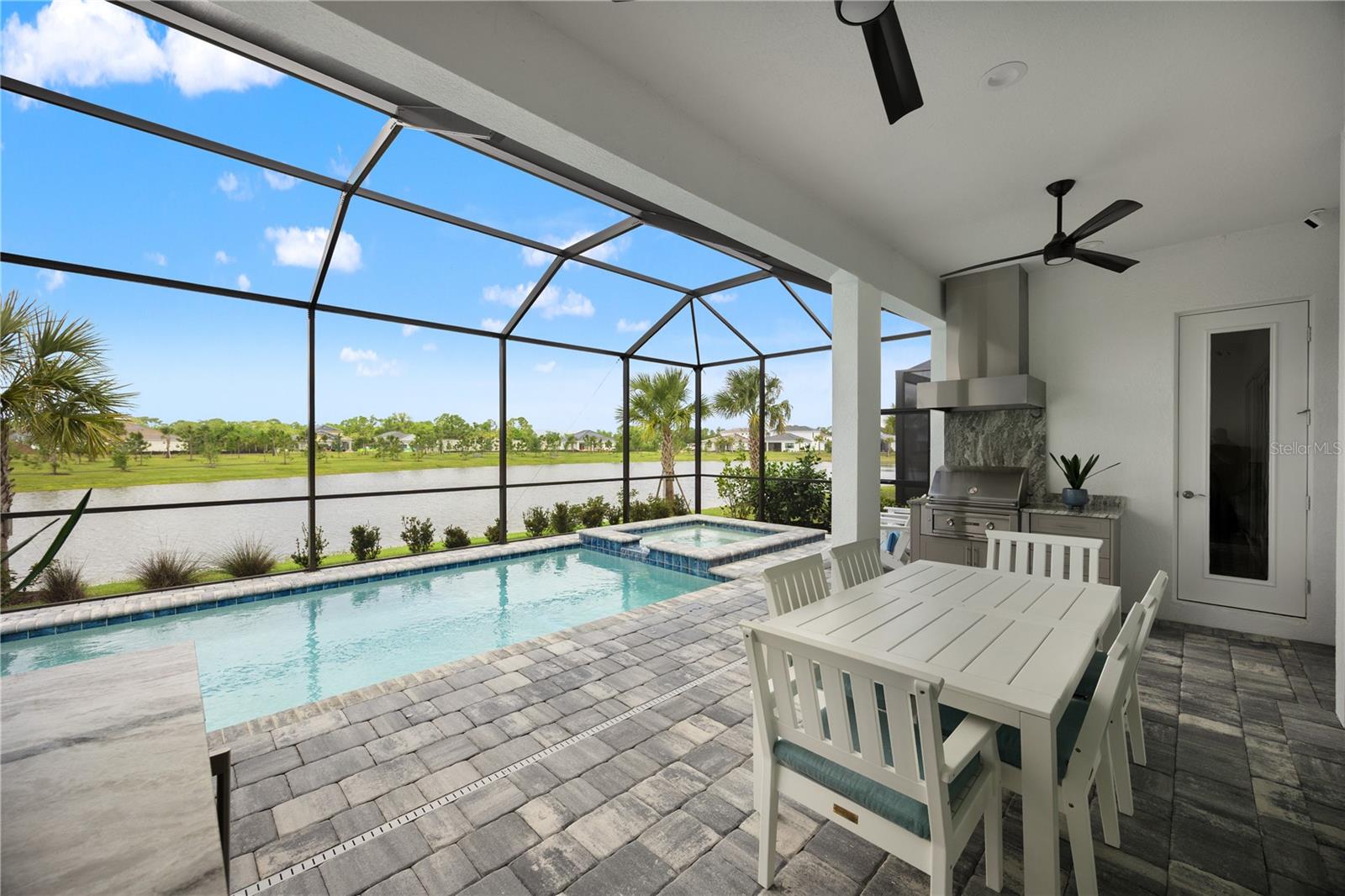 10125 CRYSTAL ISLES CIR, SARASOTA, FL, 34241