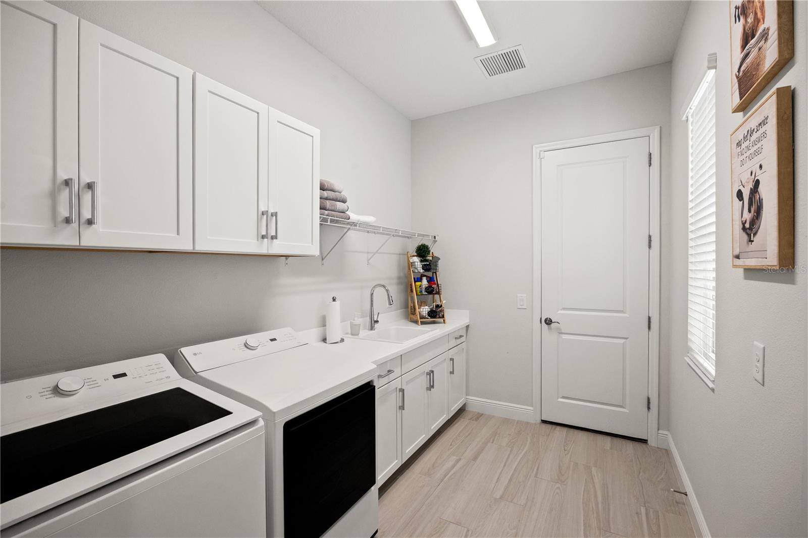 10125 CRYSTAL ISLES CIR, SARASOTA, FL, 34241