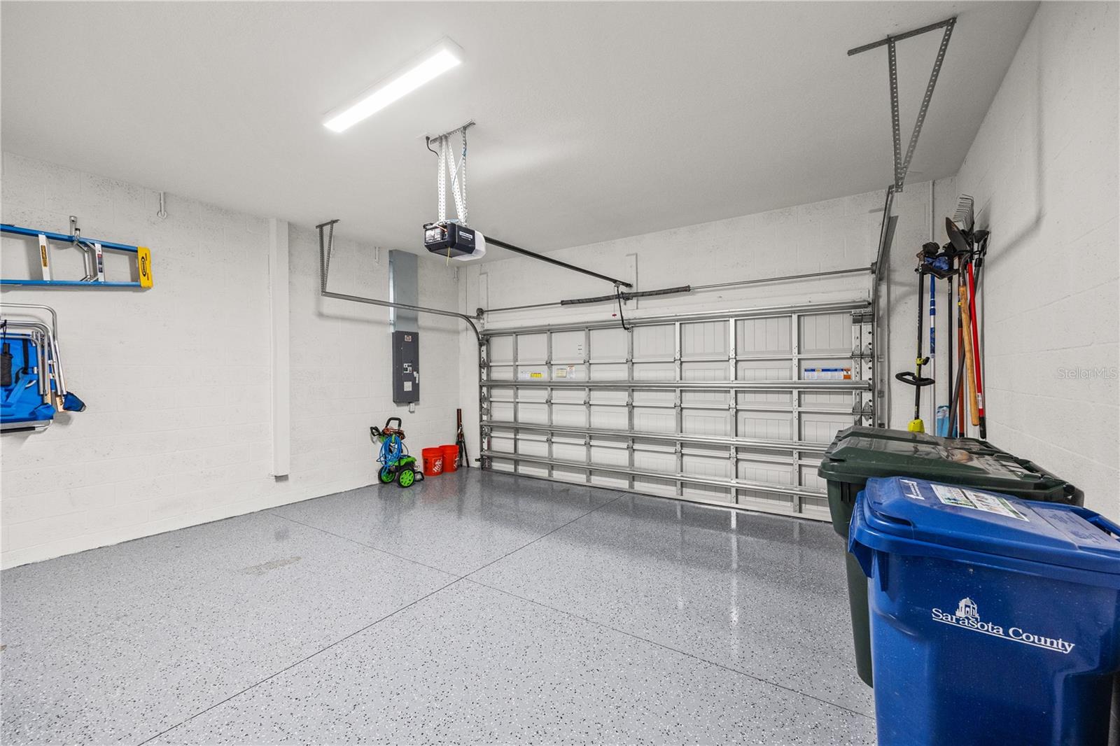 10125 CRYSTAL ISLES CIR, SARASOTA, FL, 34241