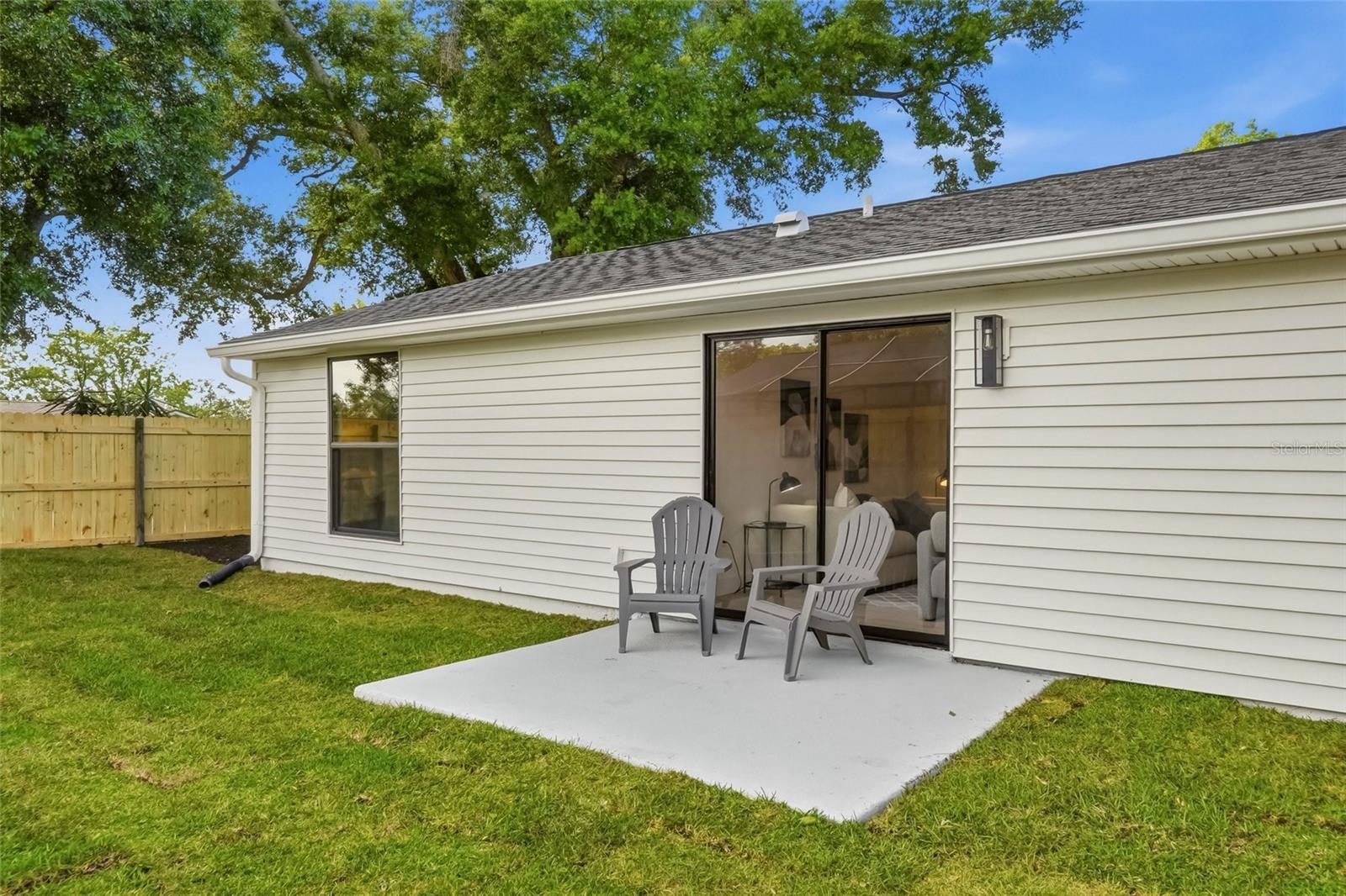 1023 MINEOLA CIR, PALM HARBOR, FL, 34683