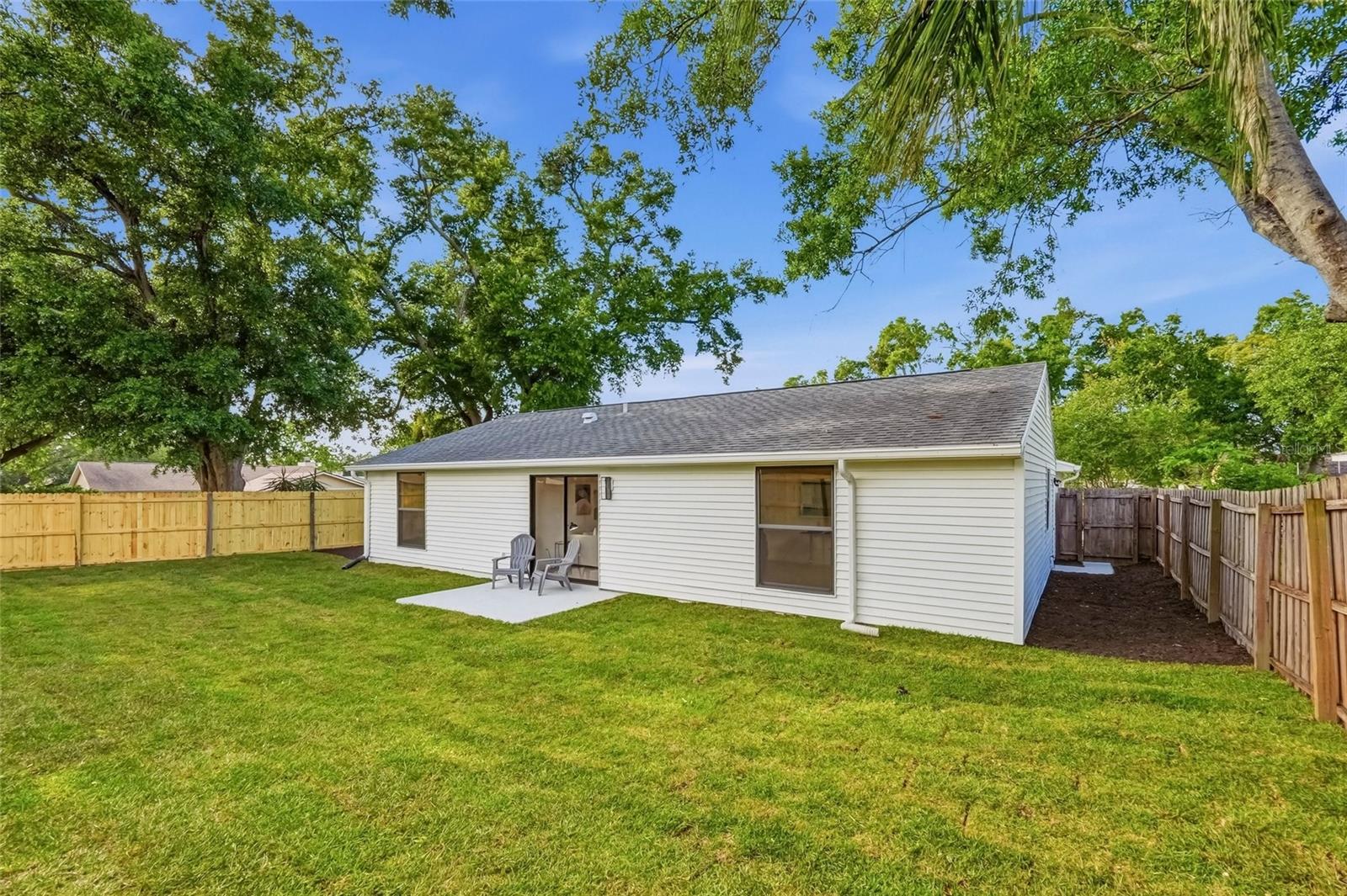 1023 MINEOLA CIR, PALM HARBOR, FL, 34683