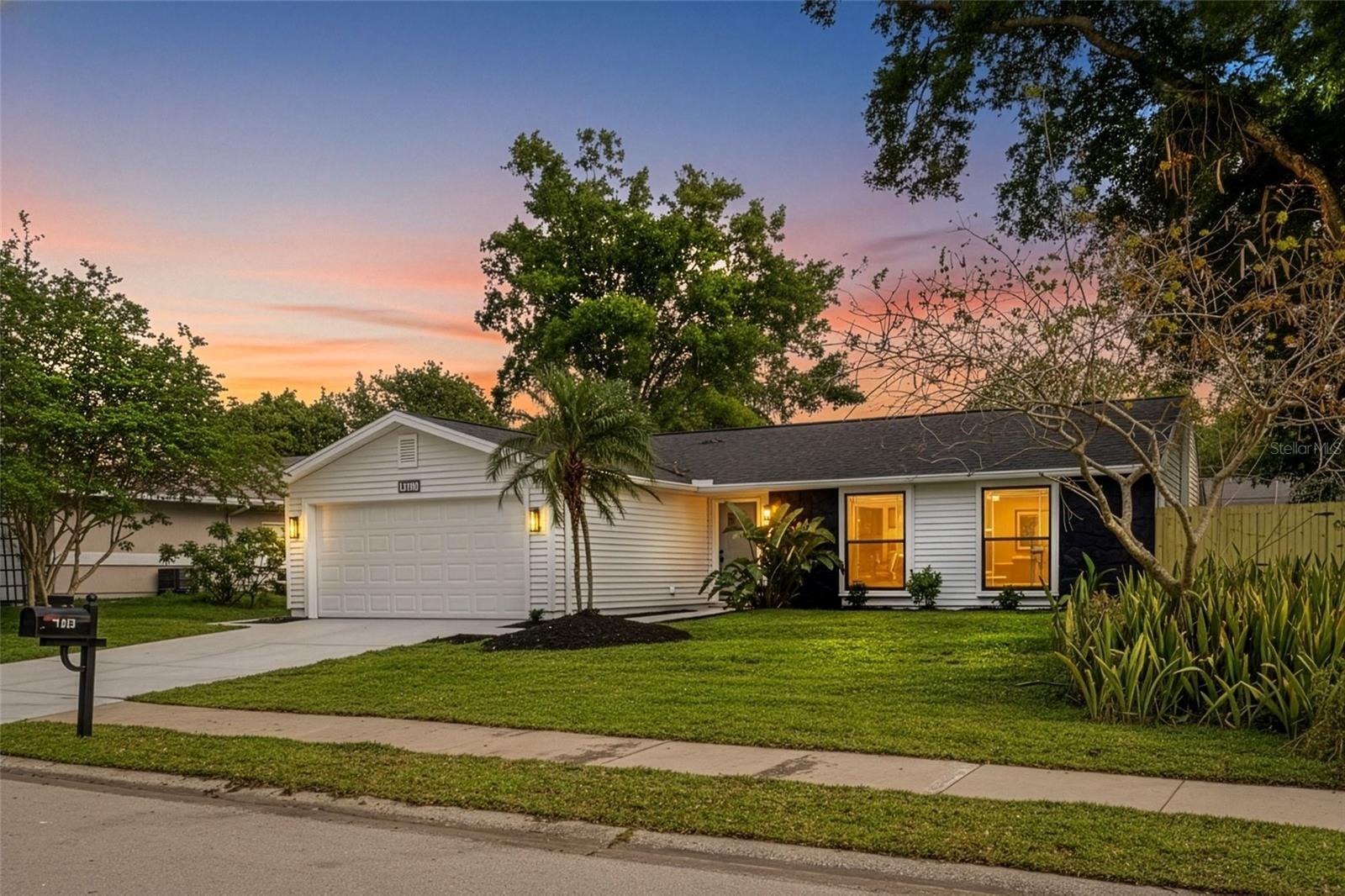 1023 MINEOLA CIR, PALM HARBOR, FL, 34683