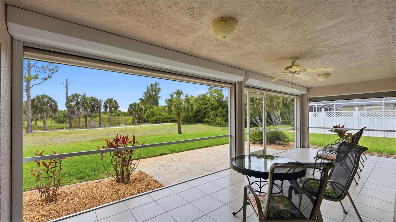 828 ROTONDA CIR, ROTONDA WEST, FL, 33947