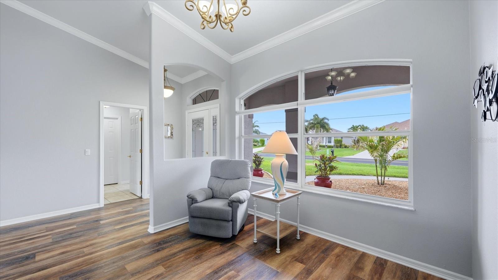 828 ROTONDA CIR, ROTONDA WEST, FL, 33947