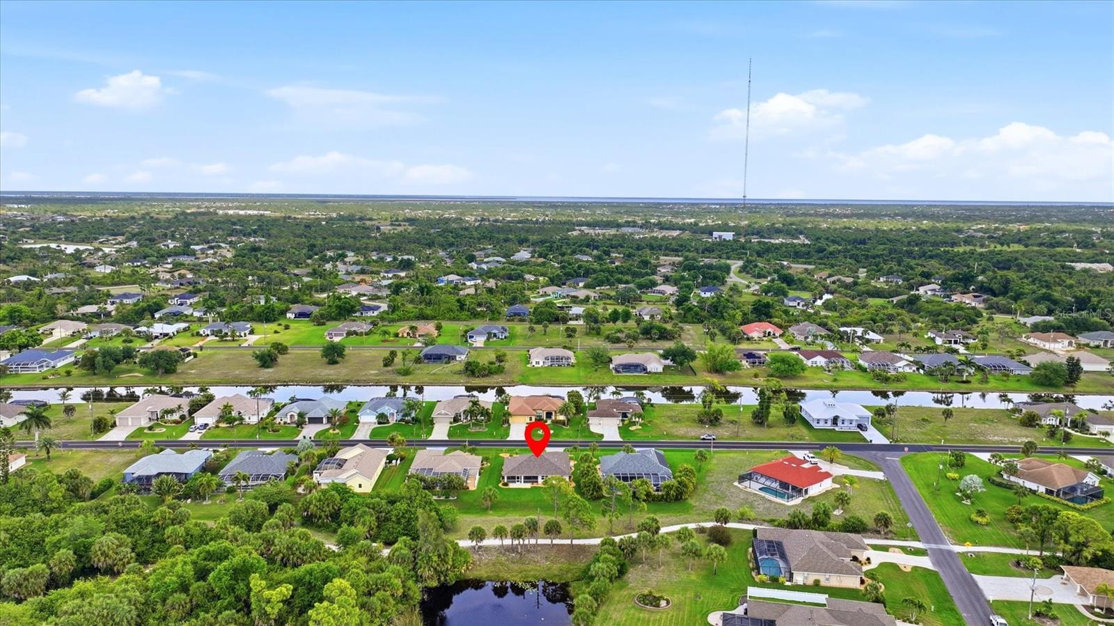 828 ROTONDA CIR, ROTONDA WEST, FL, 33947