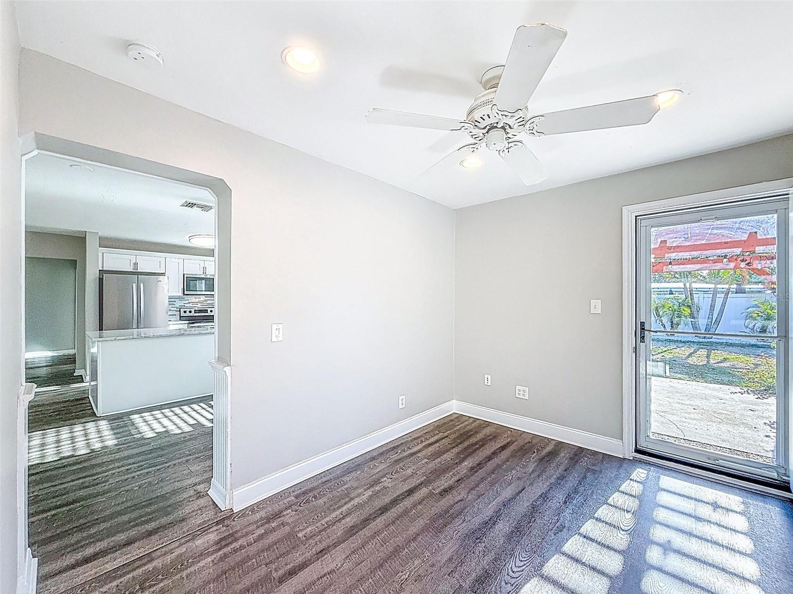7401 16TH ST N, ST PETERSBURG, FL, 33702