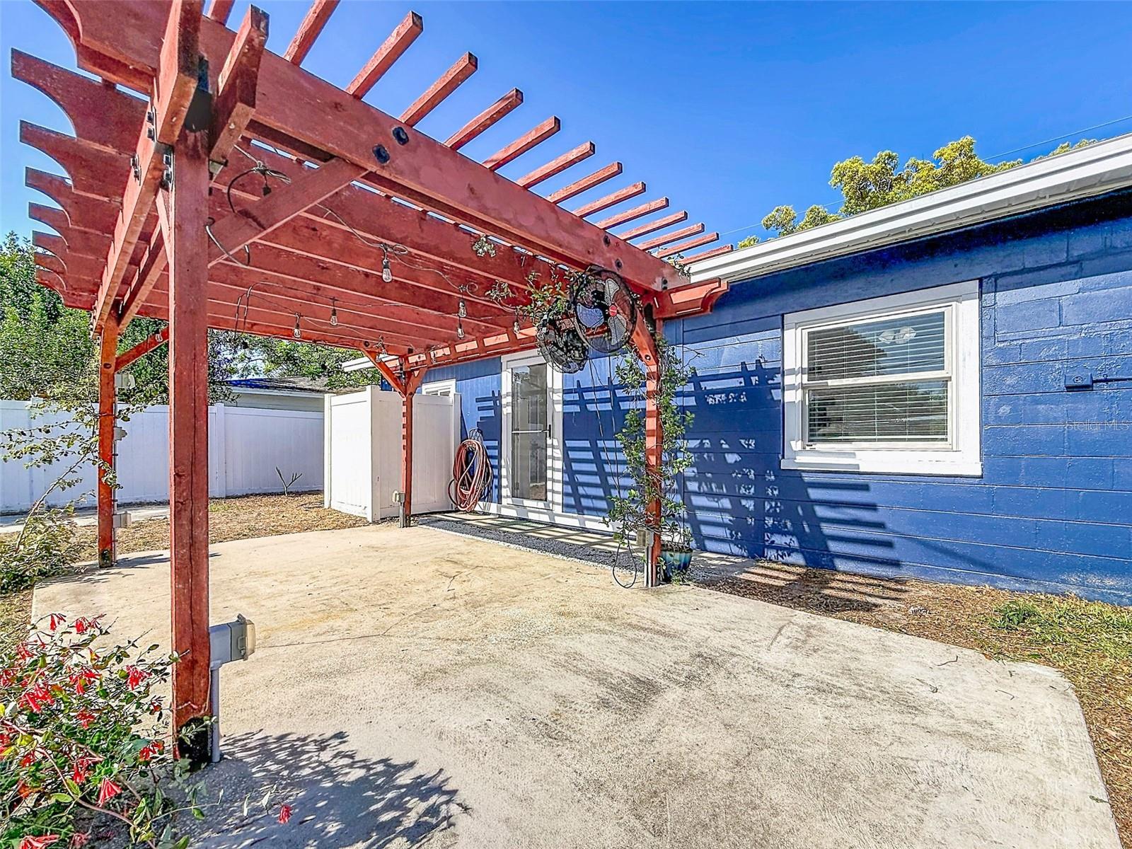 7401 16TH ST N, ST PETERSBURG, FL, 33702