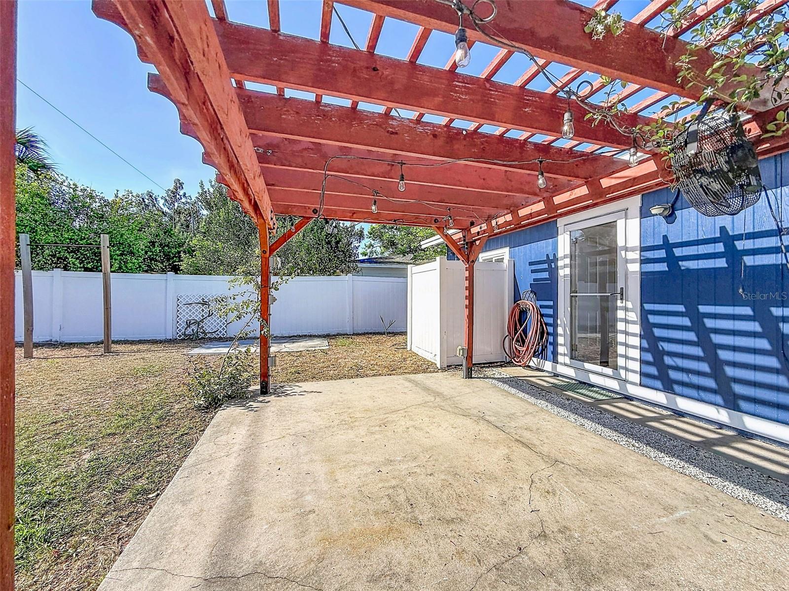 7401 16TH ST N, ST PETERSBURG, FL, 33702