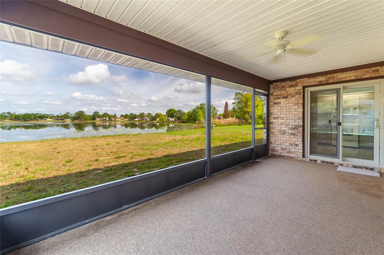 1020 AVIS, DELTONA, FL, 32738