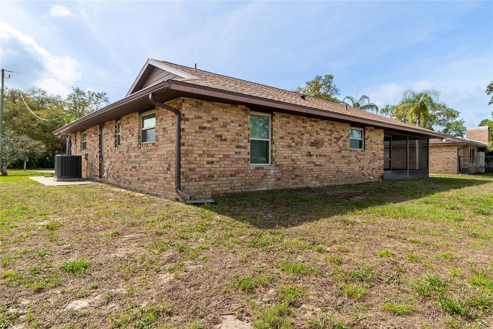 1020 AVIS, DELTONA, FL, 32738
