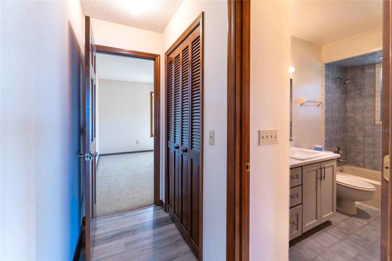 1020 AVIS, DELTONA, FL, 32738