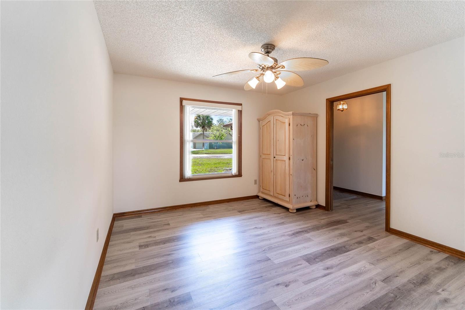 1020 AVIS, DELTONA, FL, 32738
